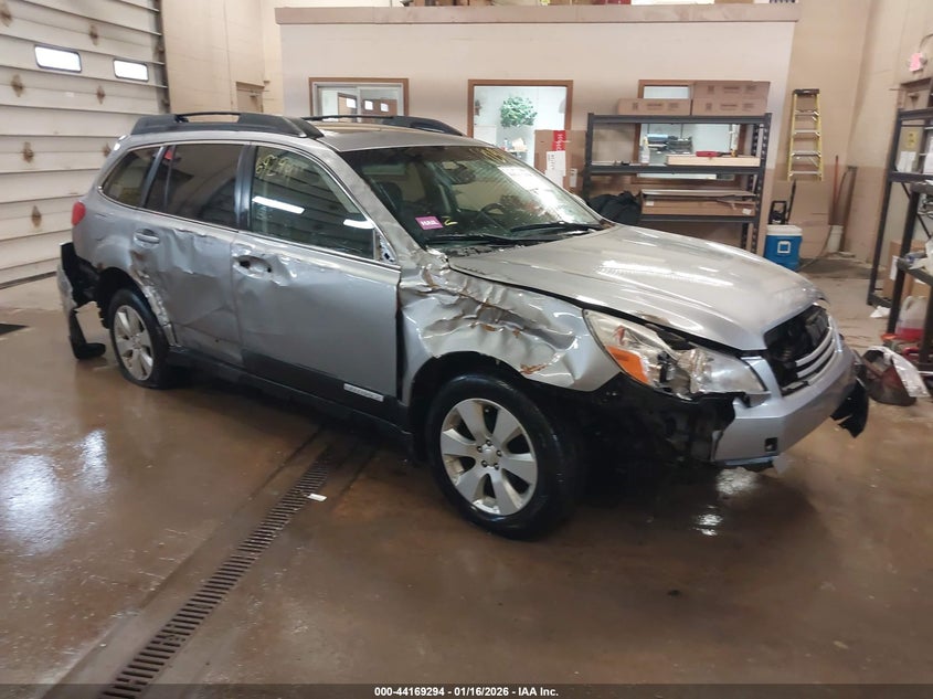 2010 Subaru Outback 2.5I Premium