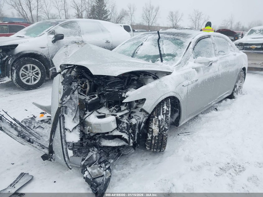 2017 Lincoln Continental Reserve
