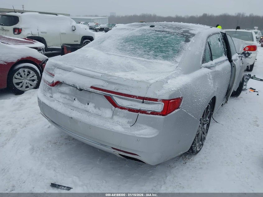 2017 Lincoln Continental Reserve