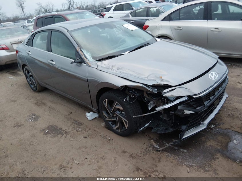 2024 Hyundai Elantra Sel