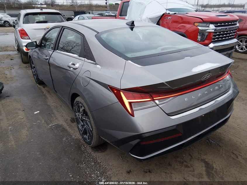 2024 Hyundai Elantra Sel