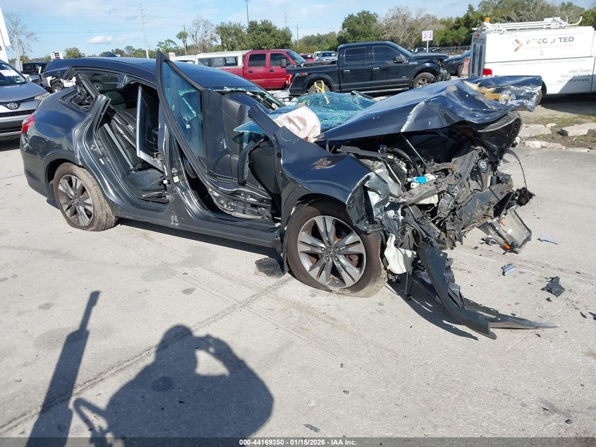 HONDA CROSSTOUR 2014. Lot# 44169350. VIN 5J6TF2H50EL001883. Photo 1