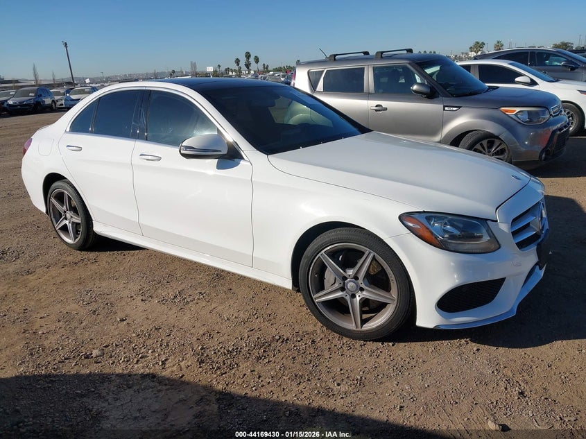 2016 Mercedes-Benz C 300 Sport