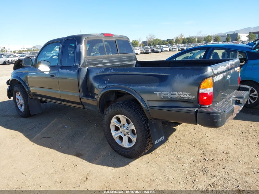 2003 Toyota Tacoma Base V6