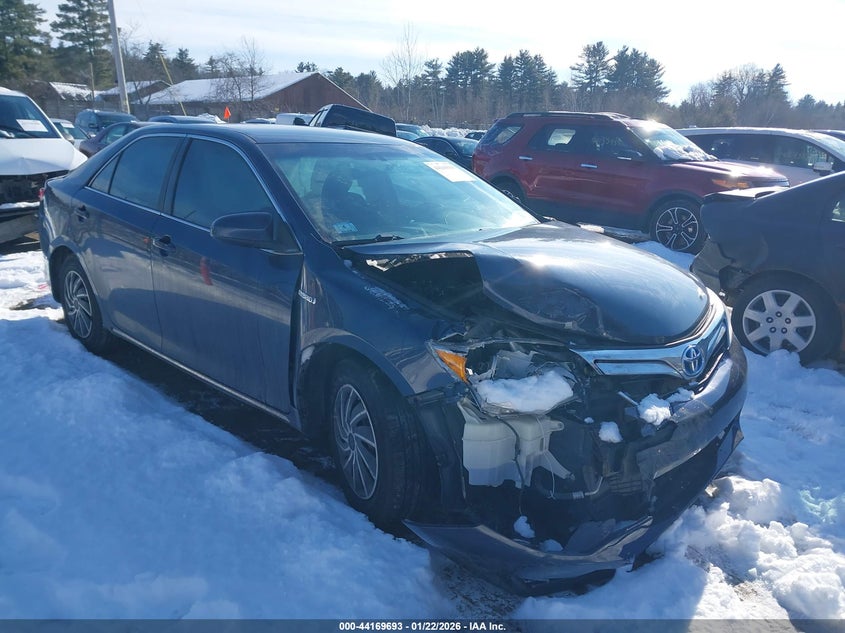 2014 Toyota Camry Hybrid Le