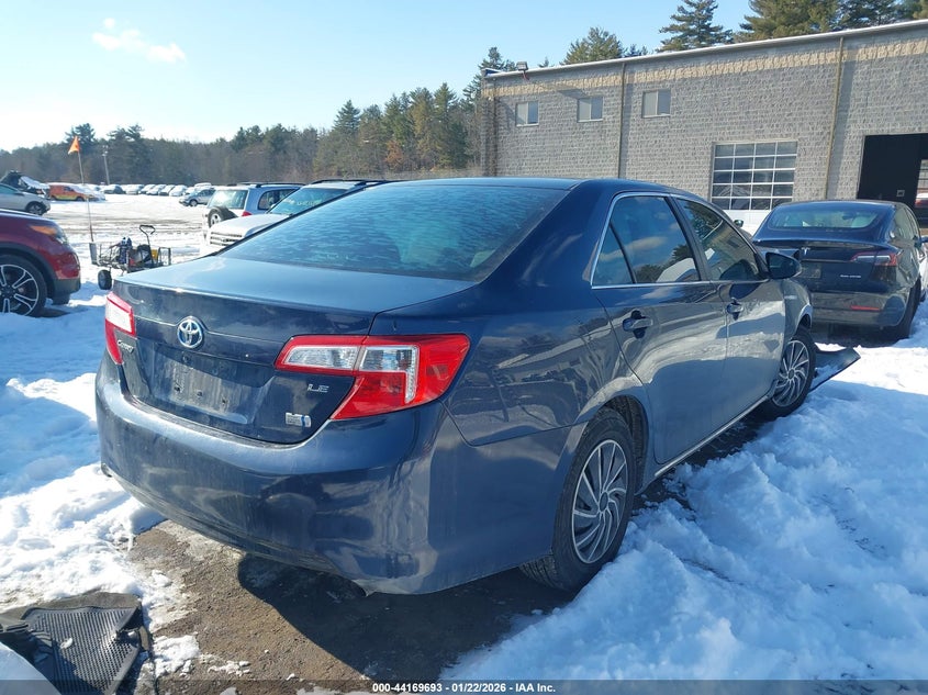 2014 Toyota Camry Hybrid Le