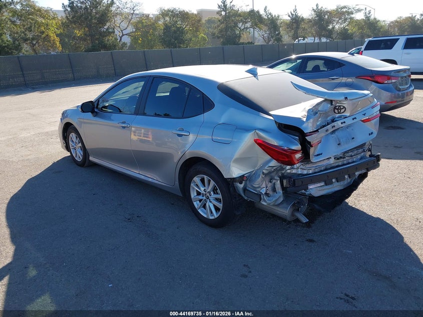 2025 Toyota Camry Le