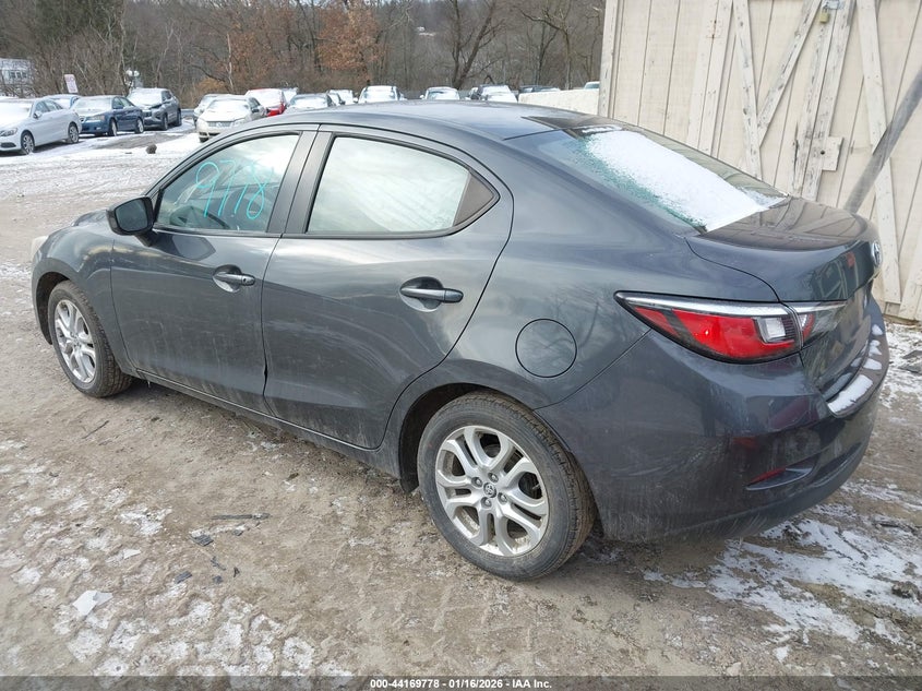 2017 Toyota Yaris Ia