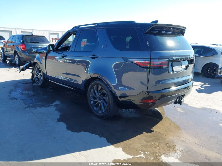 2024 Land Rover Discovery P360 Dynamic Se