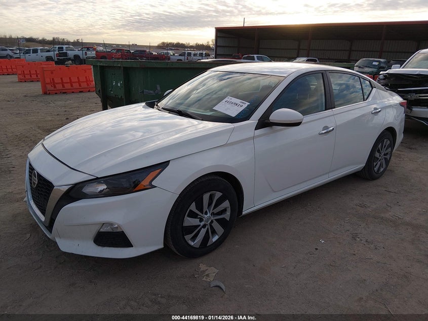 2022 Nissan Altima S Fwd