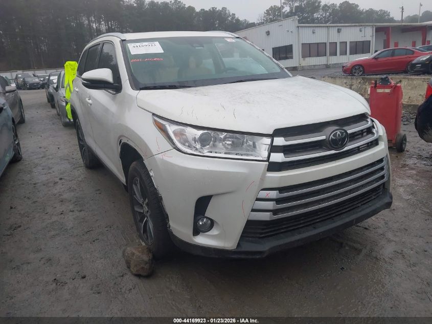 2019 Toyota Highlander Xle