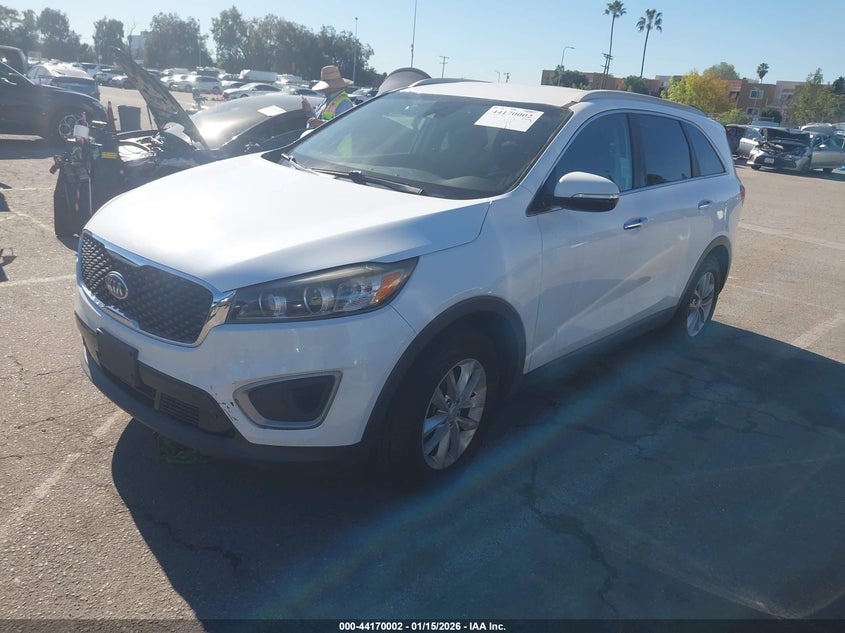 Vin: 5xypg4a35hg255906, lot: 44665961, kia sorento 2.4l lx 20172