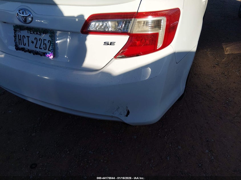 2014 Toyota Camry Se VIN: 4T1BF1FK1EU413739 Lot: 44170044