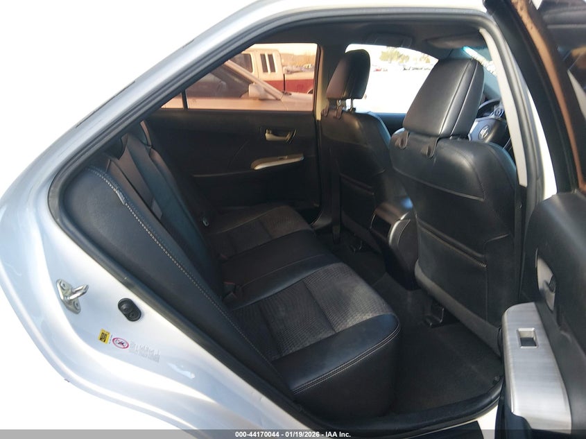 2014 Toyota Camry Se VIN: 4T1BF1FK1EU413739 Lot: 44170044