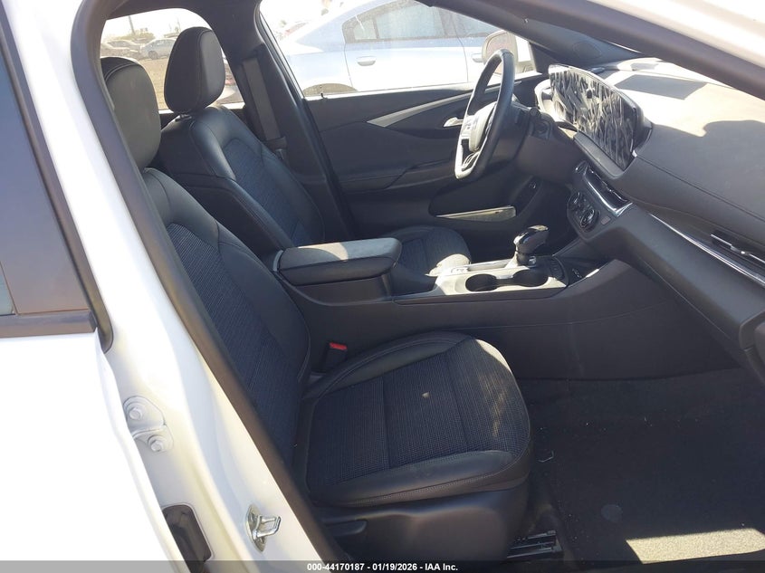 2025 Buick Envista Preferred Fwd