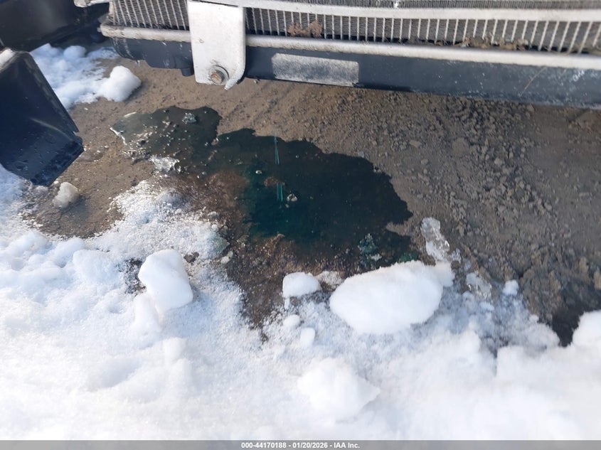 2004 Volvo S60 2.5T Awd VIN: YV1RH59H042391919 Lot: 44170188