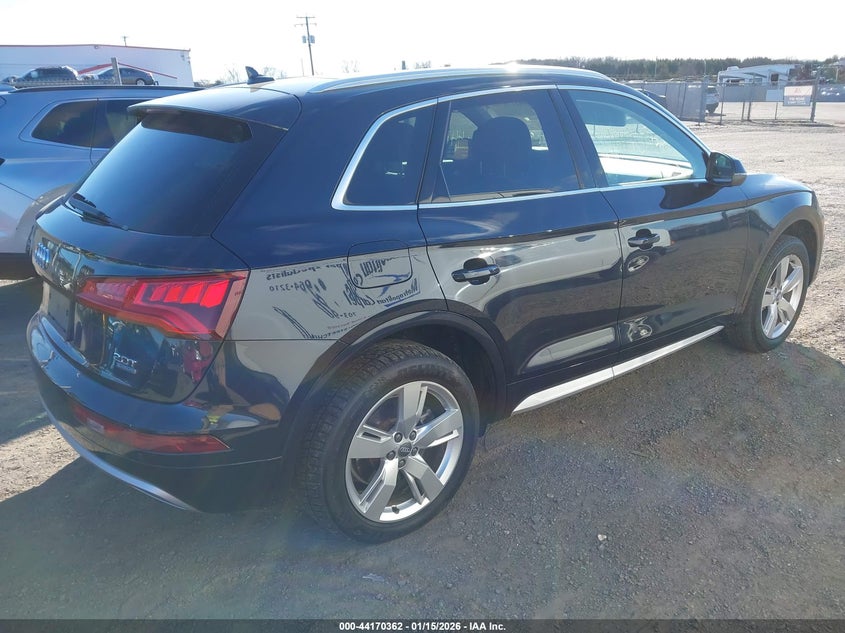 2018 Audi Q5 2.0T Premium/2.0T Tech Premium