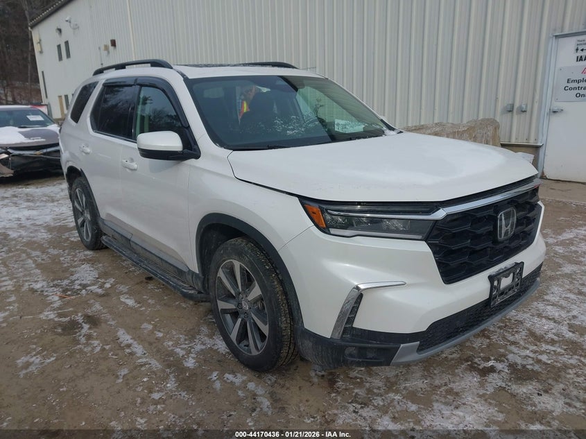 2025 Honda Pilot Touring
