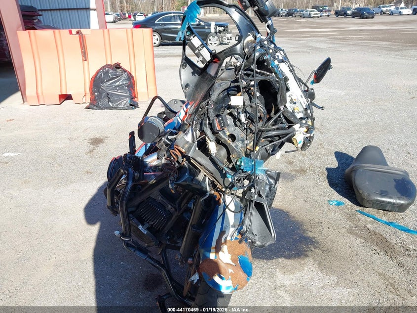 2023 HARLEY-DAVIDSON FLTRXST auction photo 5