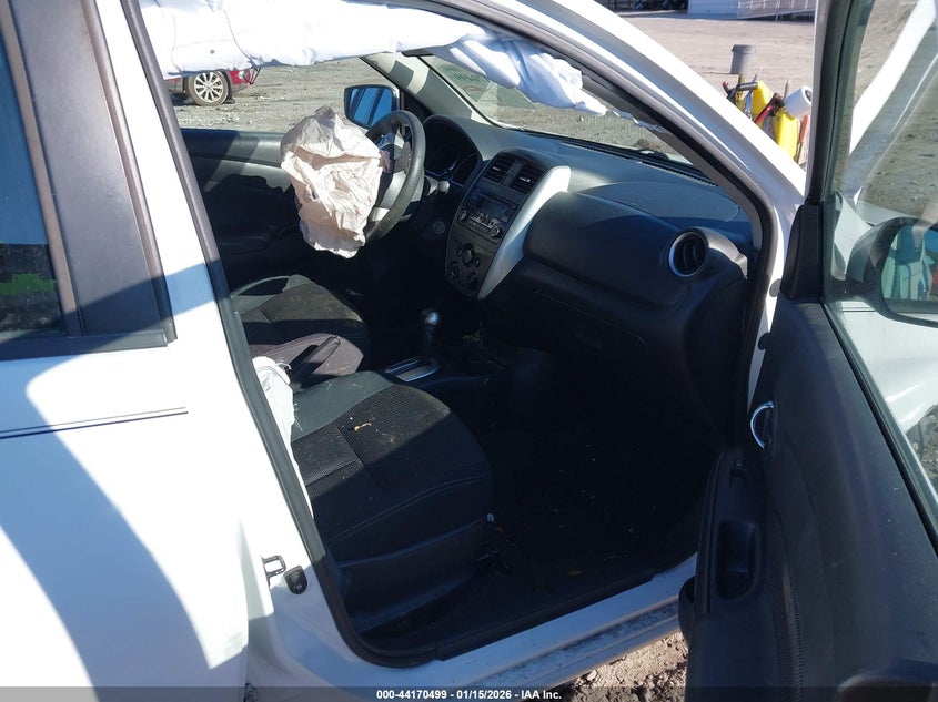 2016 Nissan Versa 1.6 Sv