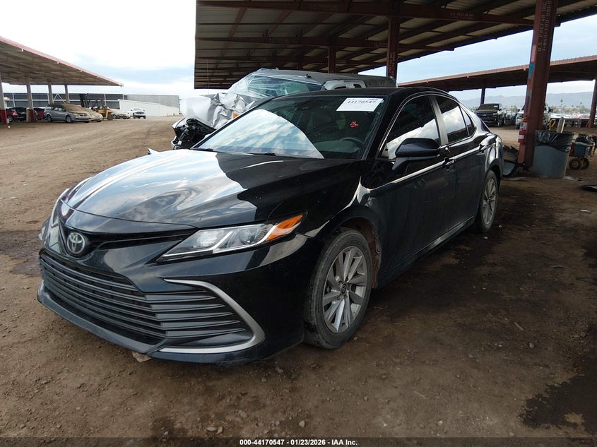2023 Toyota Camry Le