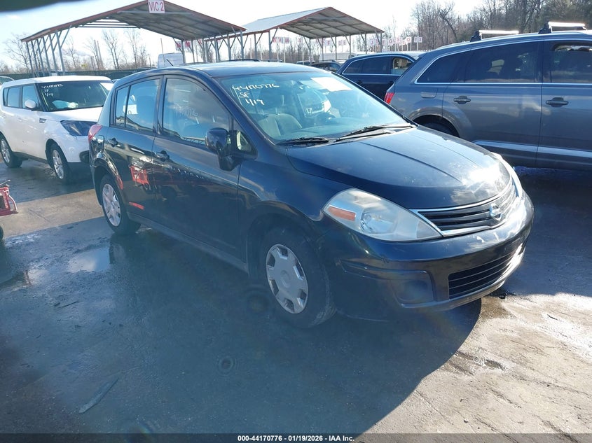 NISSAN VERSA 1.8S