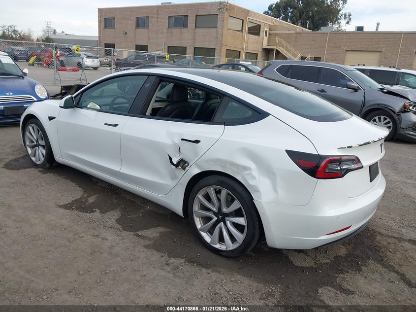 2021 Tesla Model 3 Standard Range Plus Rear-Wheel Drive
