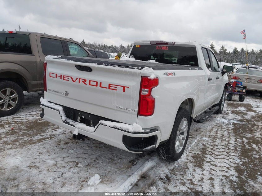 2021 Chevrolet Silverado 1500 4Wd Standard Bed Custom