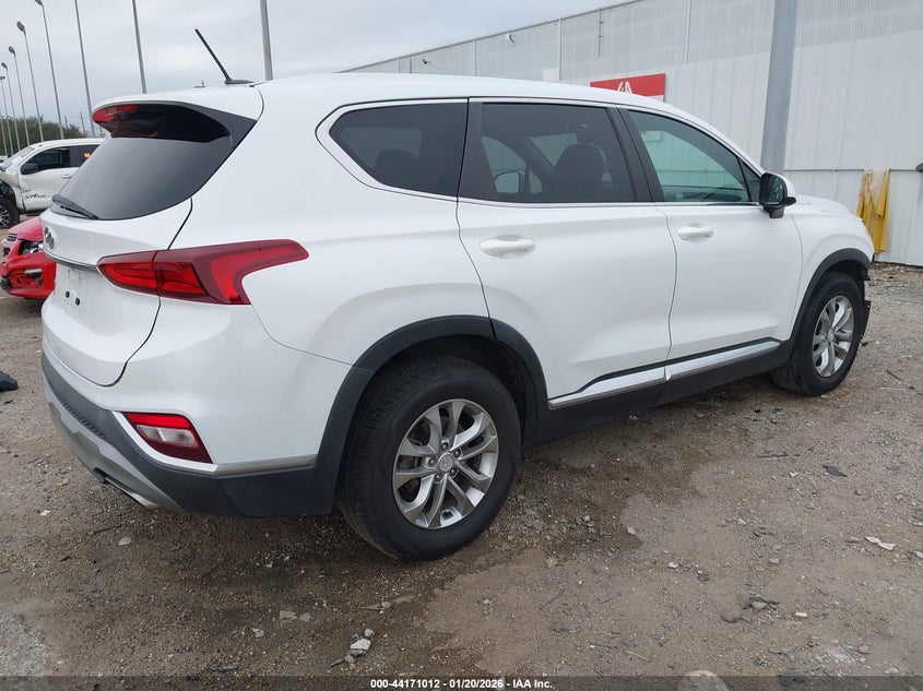 2020 Hyundai Santa Fe Se