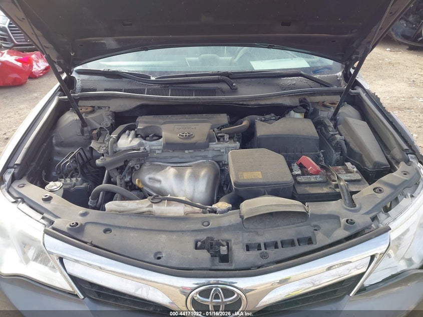 2014 Toyota Camry Le VIN: 4T4BF1FK2ER400343 Lot: 44171022