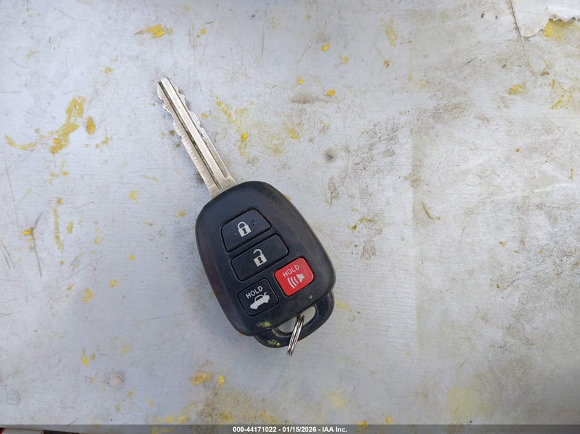 2014 Toyota Camry Le VIN: 4T4BF1FK2ER400343 Lot: 44171022