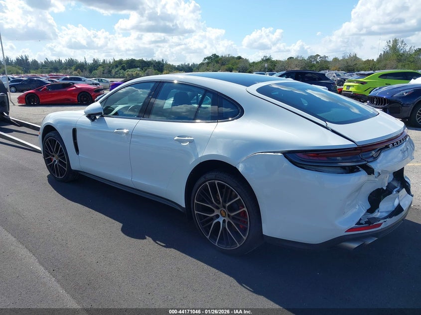Vin: wp0ab2a73pl130367, lot: 44667005, porsche panamera 4s 20233