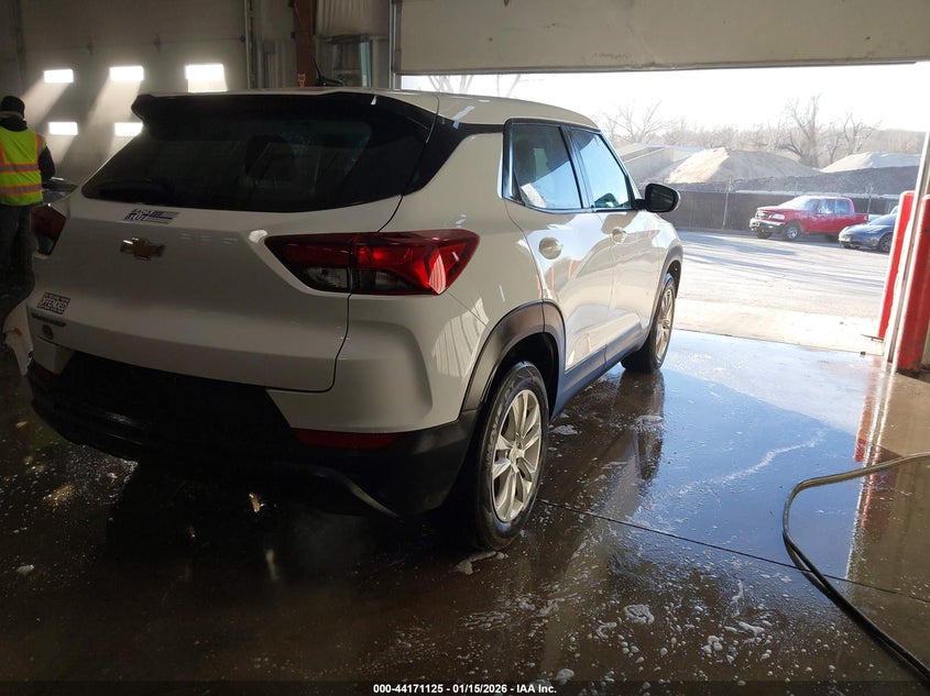 2021 CHEVROLET TRAILBLAZER FWD LS — Photo 4