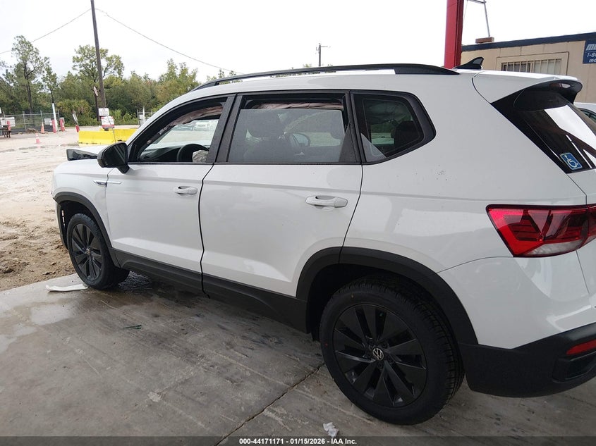 VIN 3VVCX7B2XNM000514 2022 VOLKSWAGEN TAOS 1.5T S