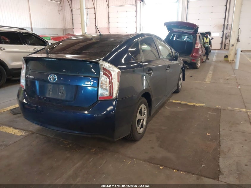 2014 Toyota Prius Two