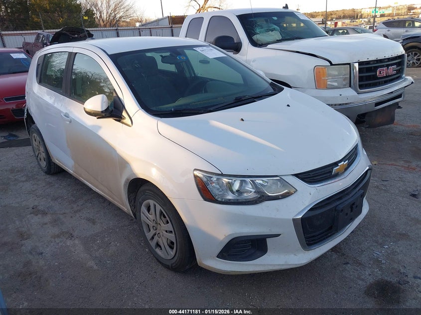 2019 Chevrolet Sonic Lt Auto