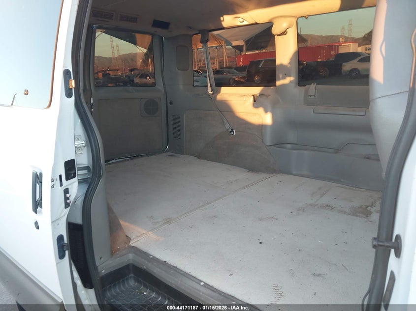 2004 Chevrolet Astro VIN: 1GNDM19X44B115892 Lot: 44171187