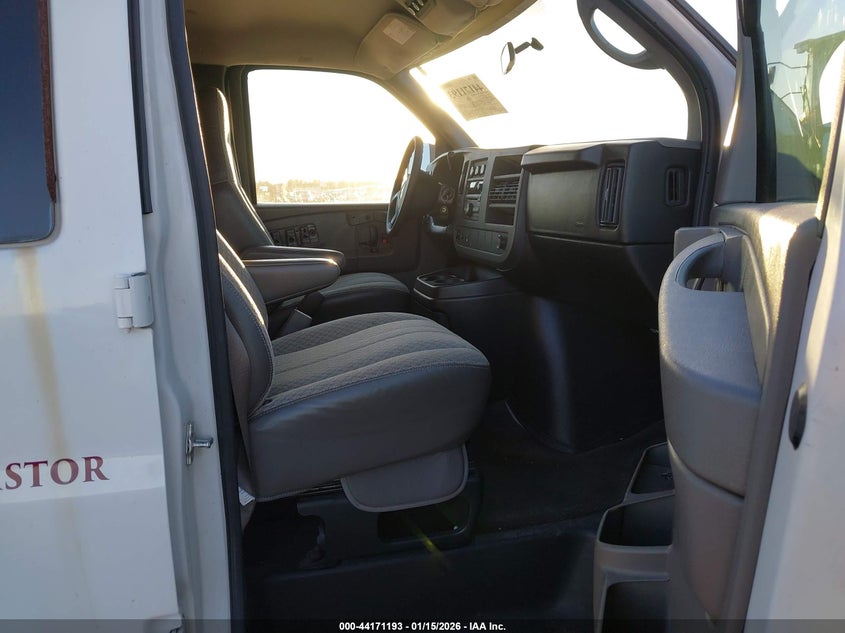 2008 Chevrolet Express Ls