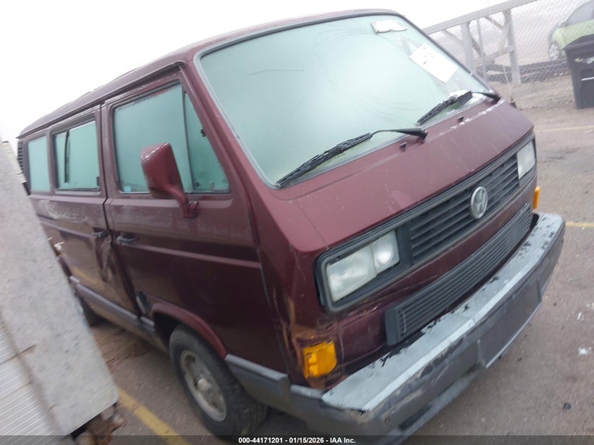 VOLKSWAGEN VANAGON 1991. Lot# 44171201. VIN WV2YB0253MG009019. Photo 1