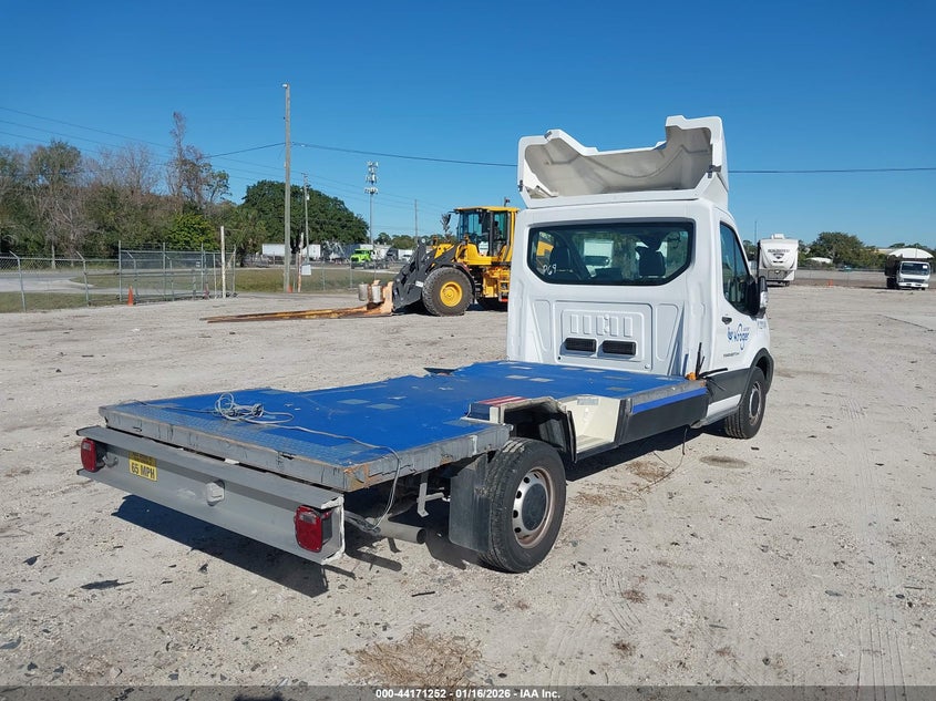 Vin: 1fdbw5z81rkb70376, lot: 44667211, ford transit-350 cab 20244