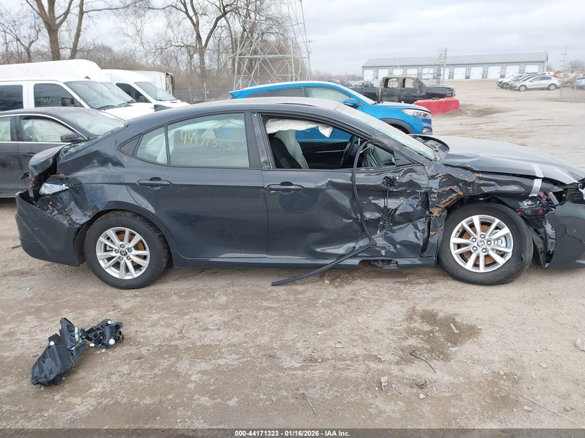 VIN 4T1DAACK0SU132359 2025 TOYOTA CAMRY LE