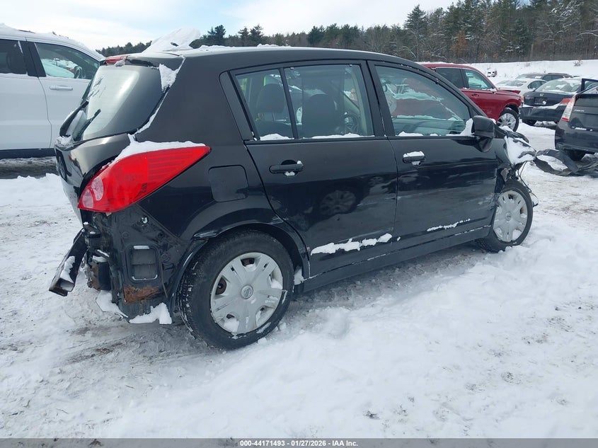 2010 Nissan Versa 1.8S