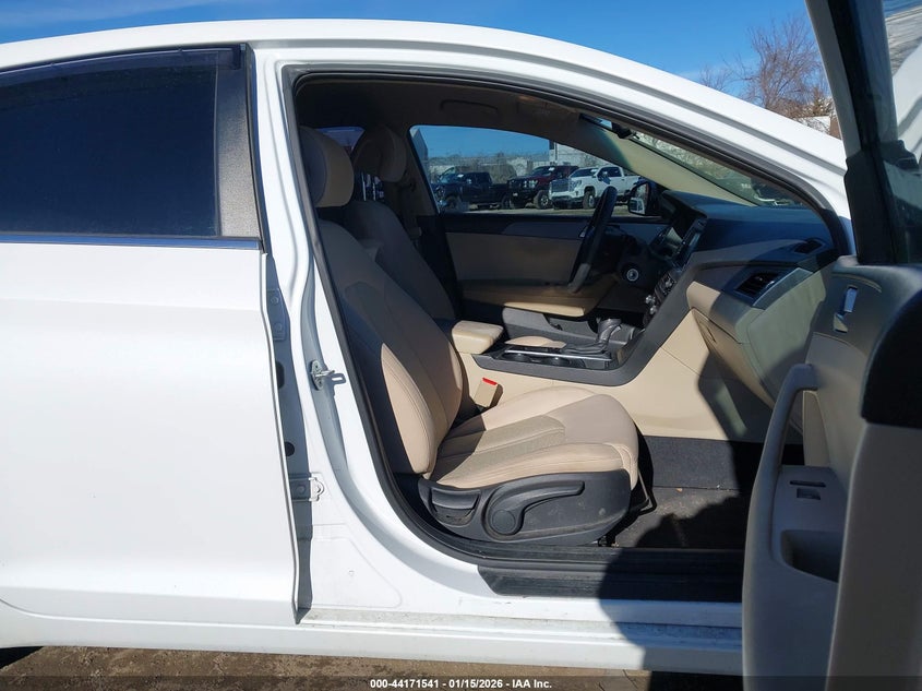 2016 Hyundai Sonata Se