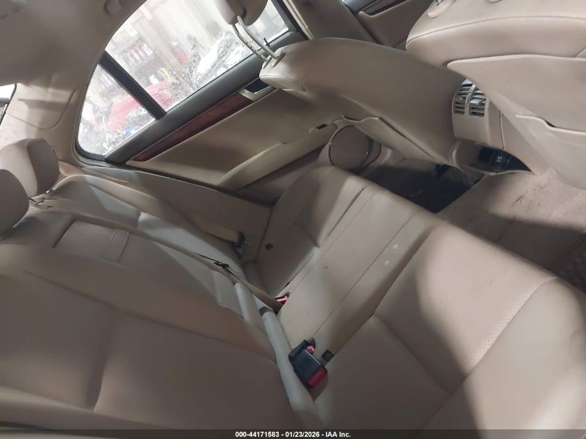 2011 Mercedes-Benz C 300 Luxury 4Matic/Sport 4Matic VIN: WDDGF8BB8BR163199 Lot: 44171583