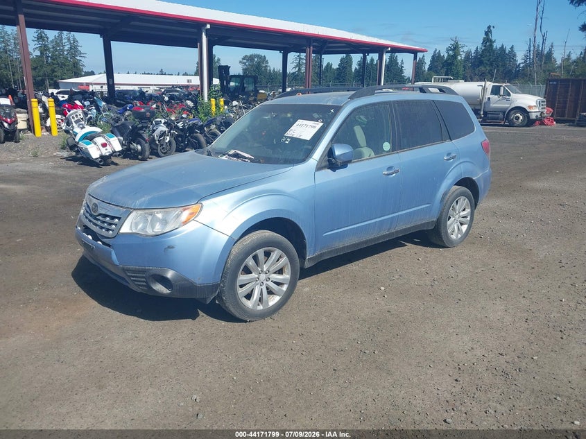 Vin: jf2shadc7ch422379, lot: 44667758, subaru forester 2.5x premium 20122