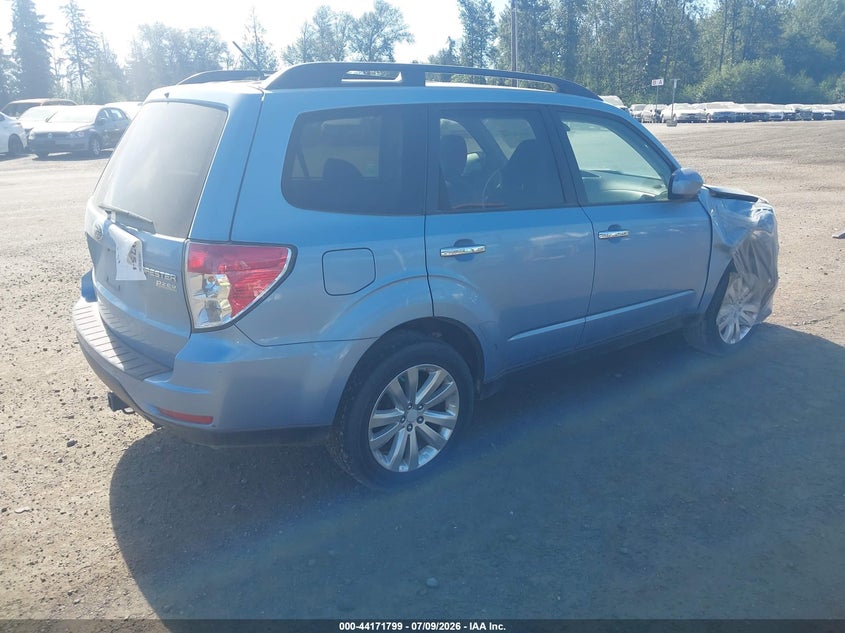 Vin: jf2shadc7ch422379, lot: 44667758, subaru forester 2.5x premium 20124