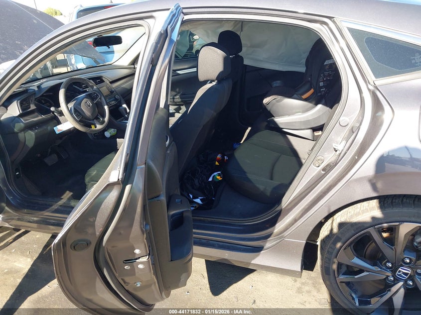 2019 Honda Civic Lx VIN: 2HGFC2F68KH588416 Lot: 44171832