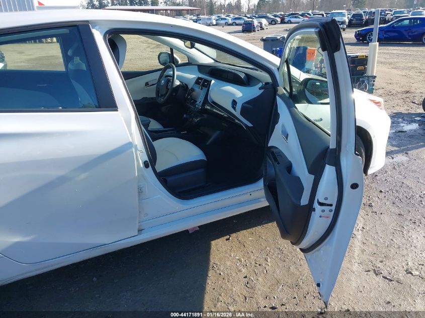 2021 Toyota Prius Xle Awd-E