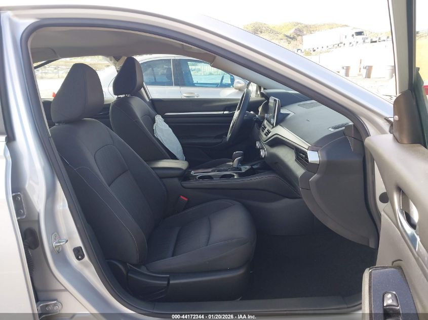 2023 Nissan Altima Sv Fwd