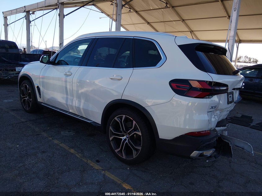 2025 BMW X5 xDrive40I